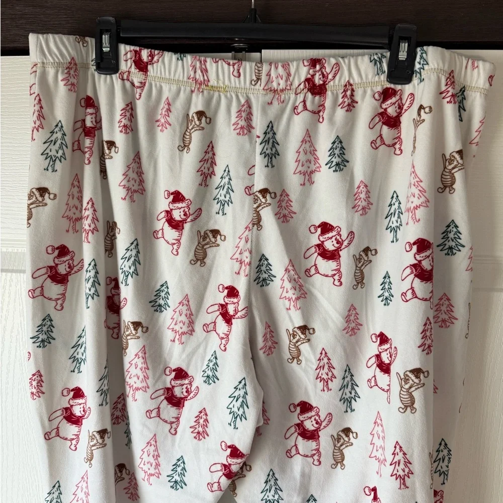 Disney Women’s Winnie The Pooh Holiday 2-pc PJ’s.  Size 2X (18W-20W)-very soft. - Picture 5 of 12